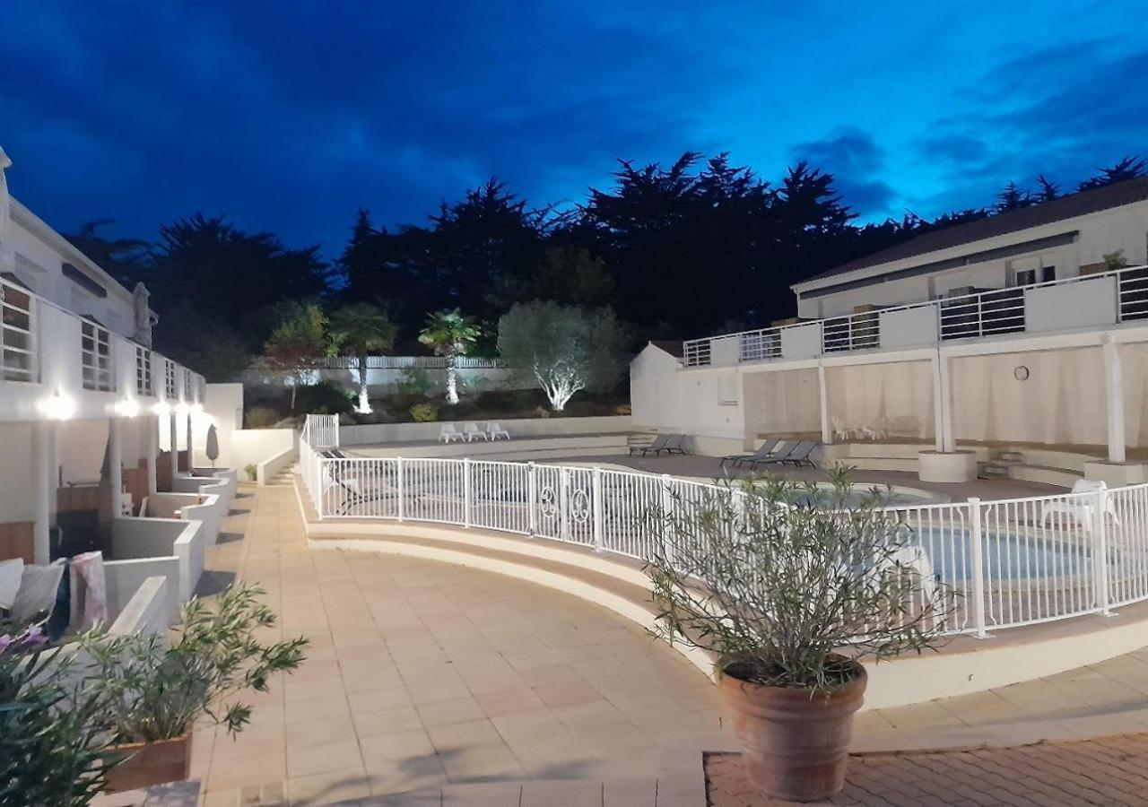LOGEMENT T2 PMR piscine Privée 400m de la Plage Saint-Jean-de-Monts Extérieur photo