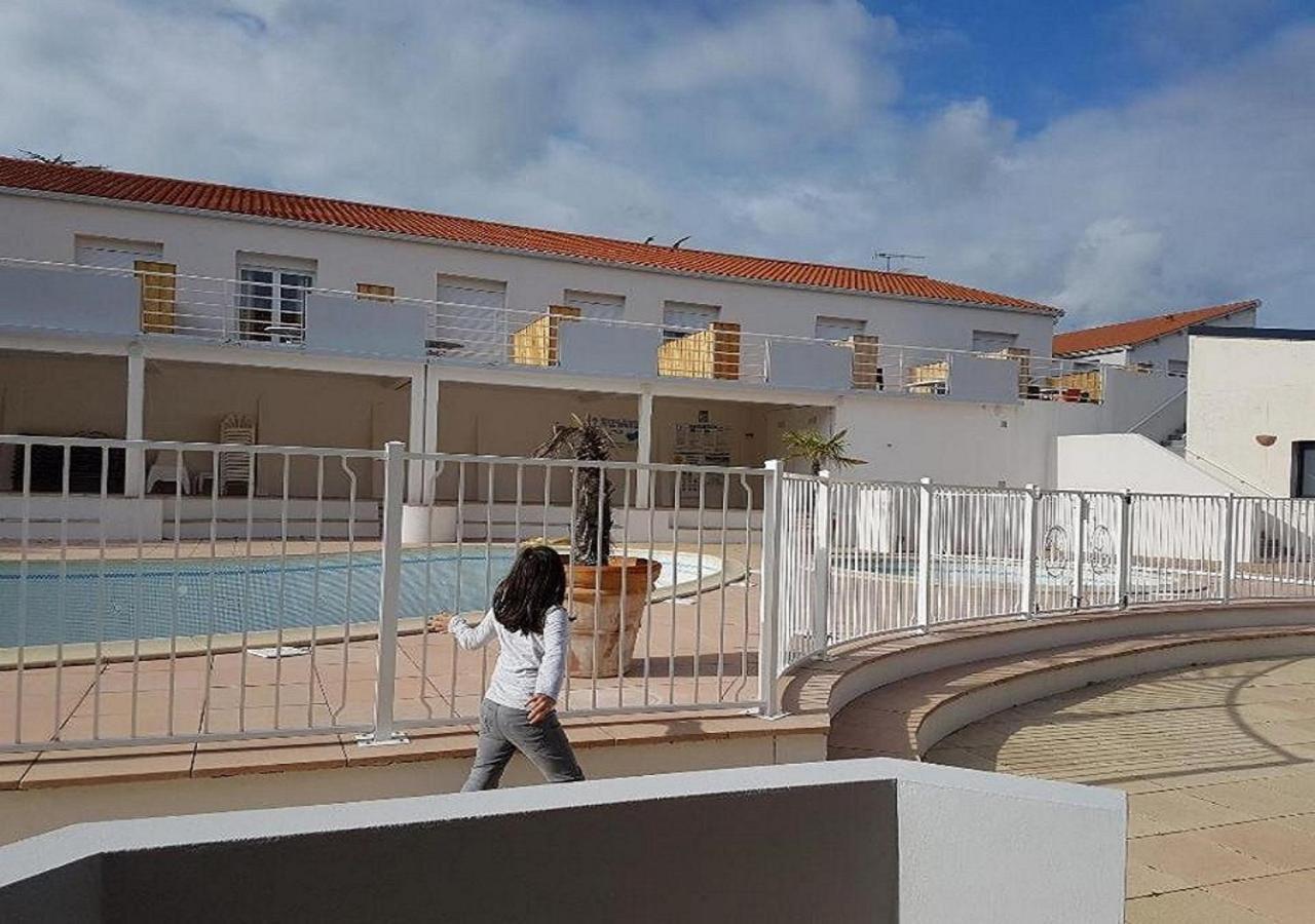 LOGEMENT T2 PMR piscine Privée 400m de la Plage Saint-Jean-de-Monts Extérieur photo